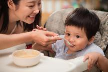 孩子愛吃零食勝過吃飯，如何糾正?